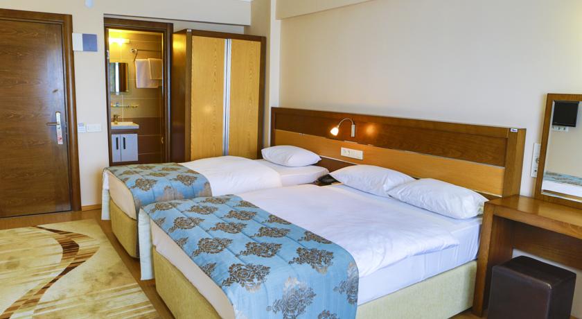 WhatsApp Image 2025-05-23 at 15.29.18 (20)